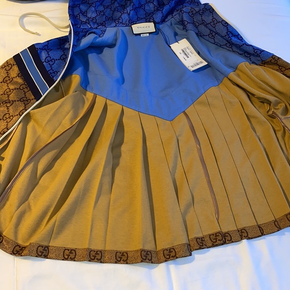 GUCCI Monogram Pleated Jacket NWOT - Picture 16 of 16